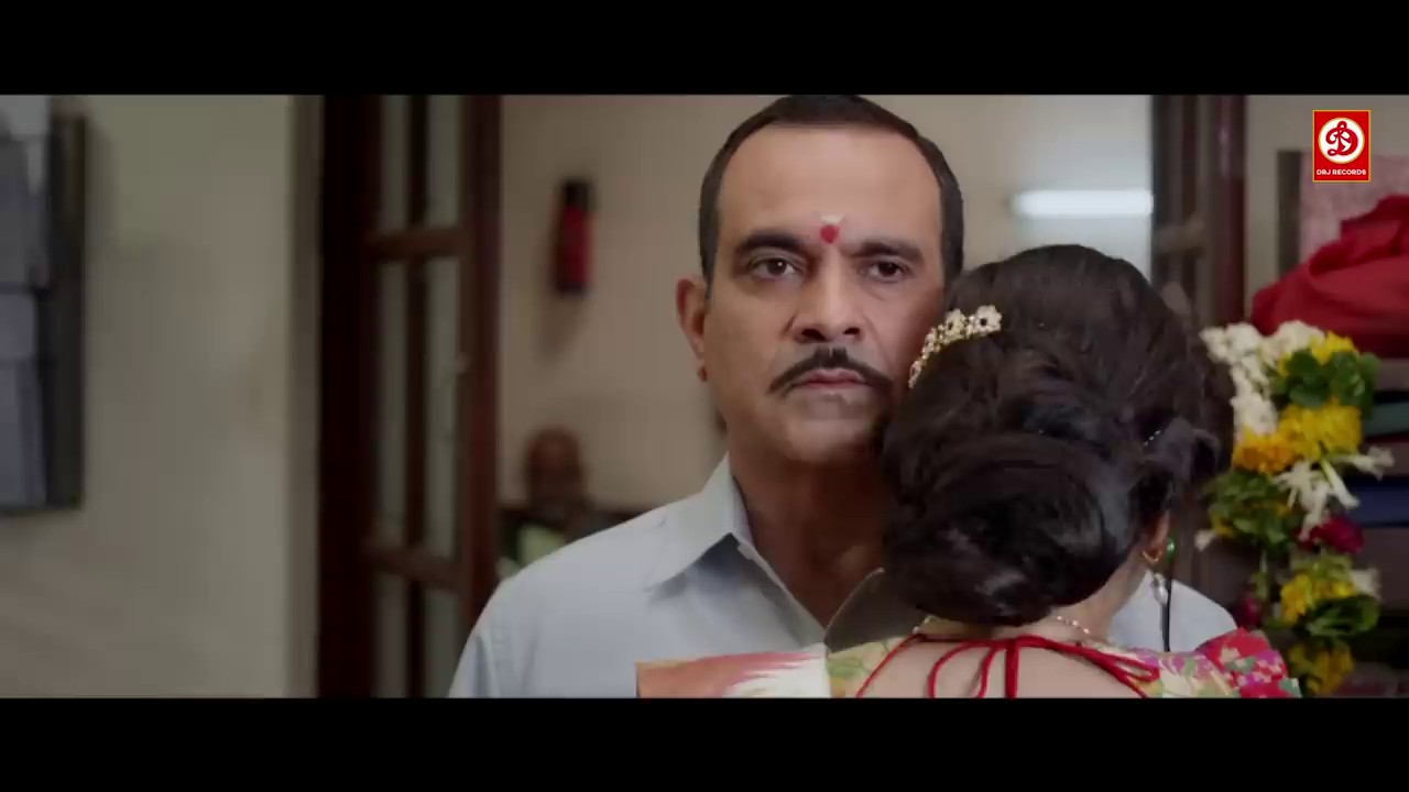 Sanam Teri Kasam (2016) Hindi WEBRip 720p x264 AVC AAC 2.0.mkv.0004